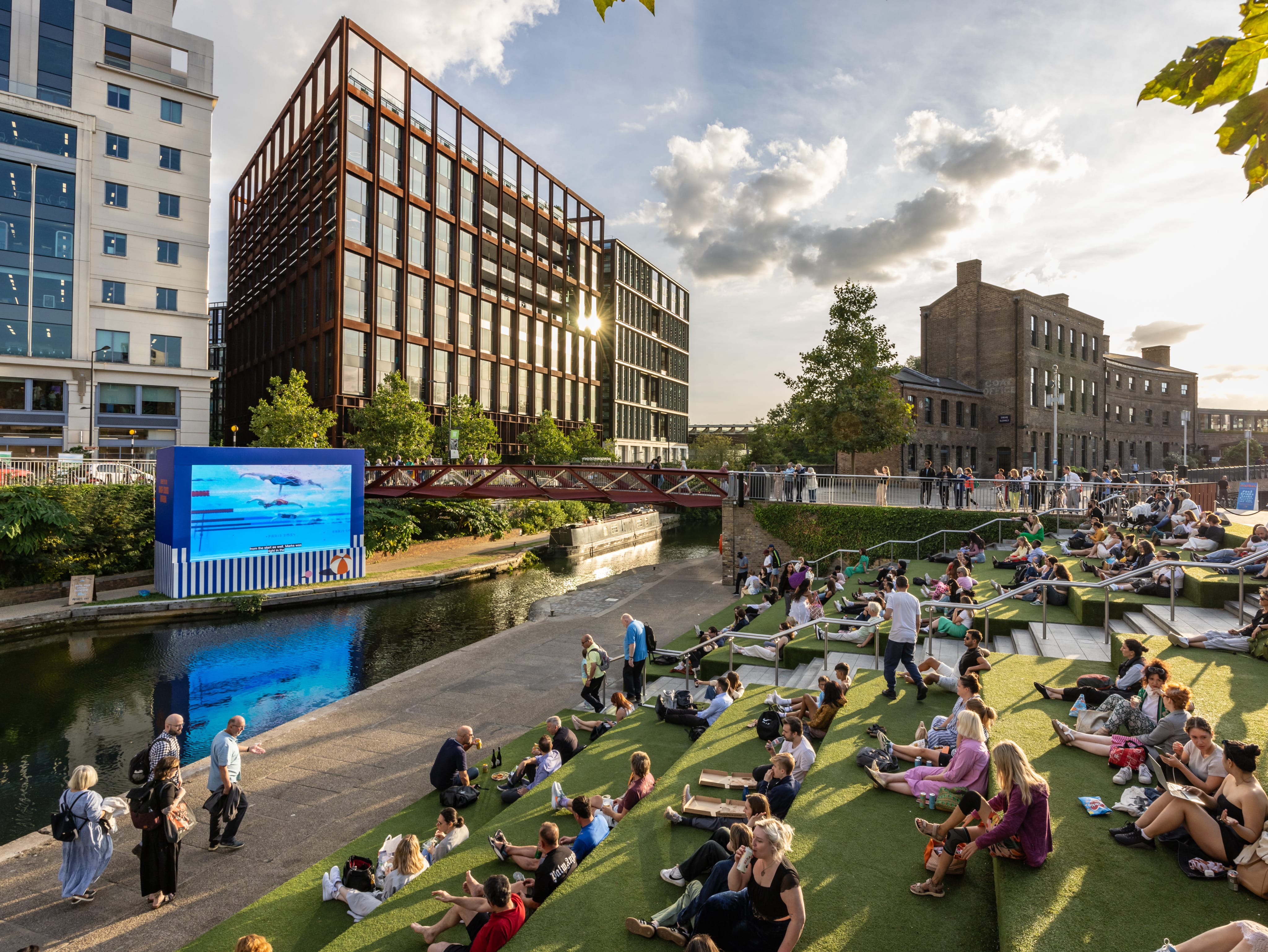 Outdoor cinema