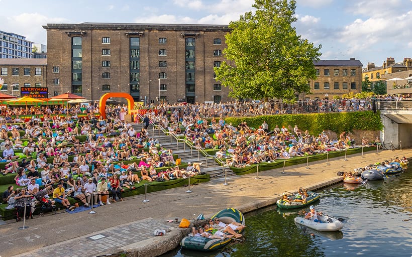 Outdoor cinema